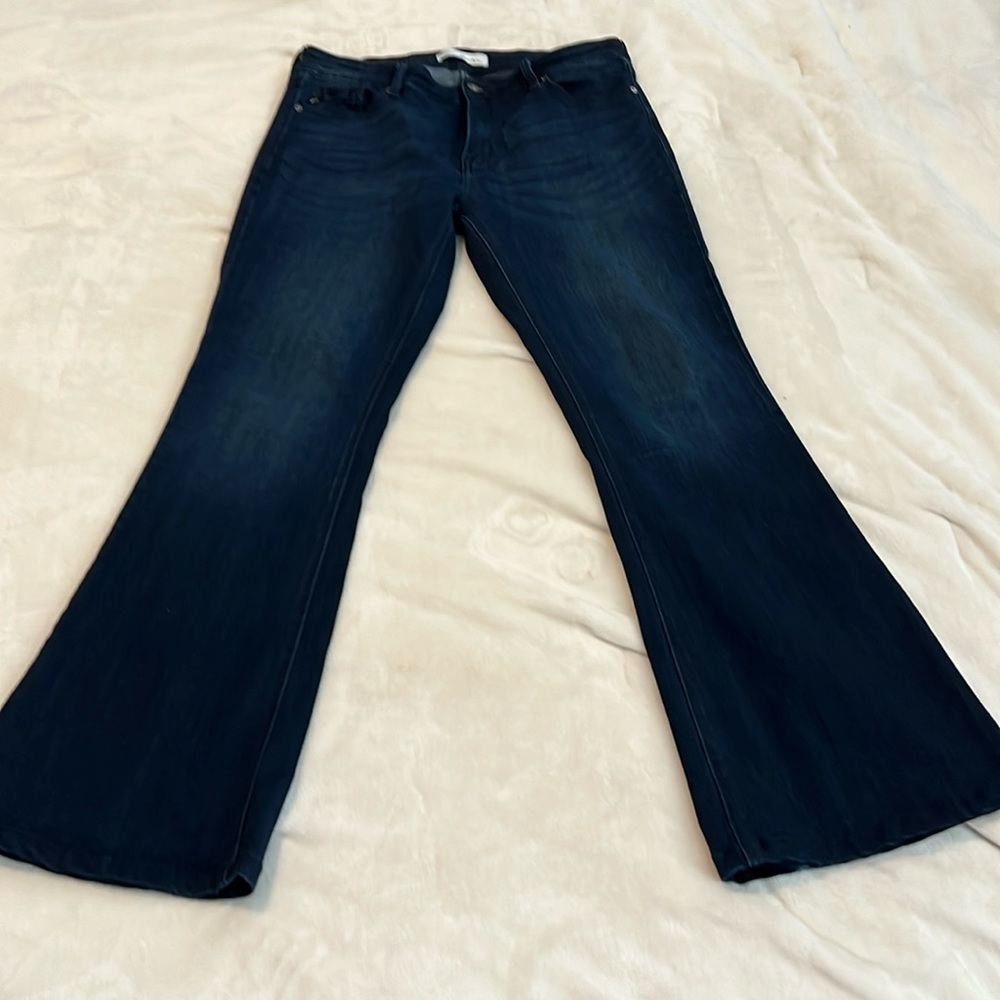 Woman’s KanCan Jeans